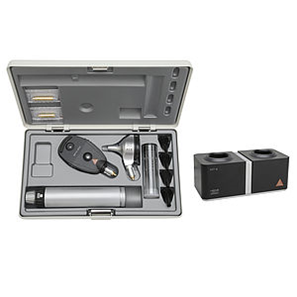 HEINE BETA Halogen Diagnostic Set with 3.5v BETA400 Otoscope & BETA 200 Ophthalmoscope, BETA4 NT Li-Ion Handle & NT4 Table Charger 