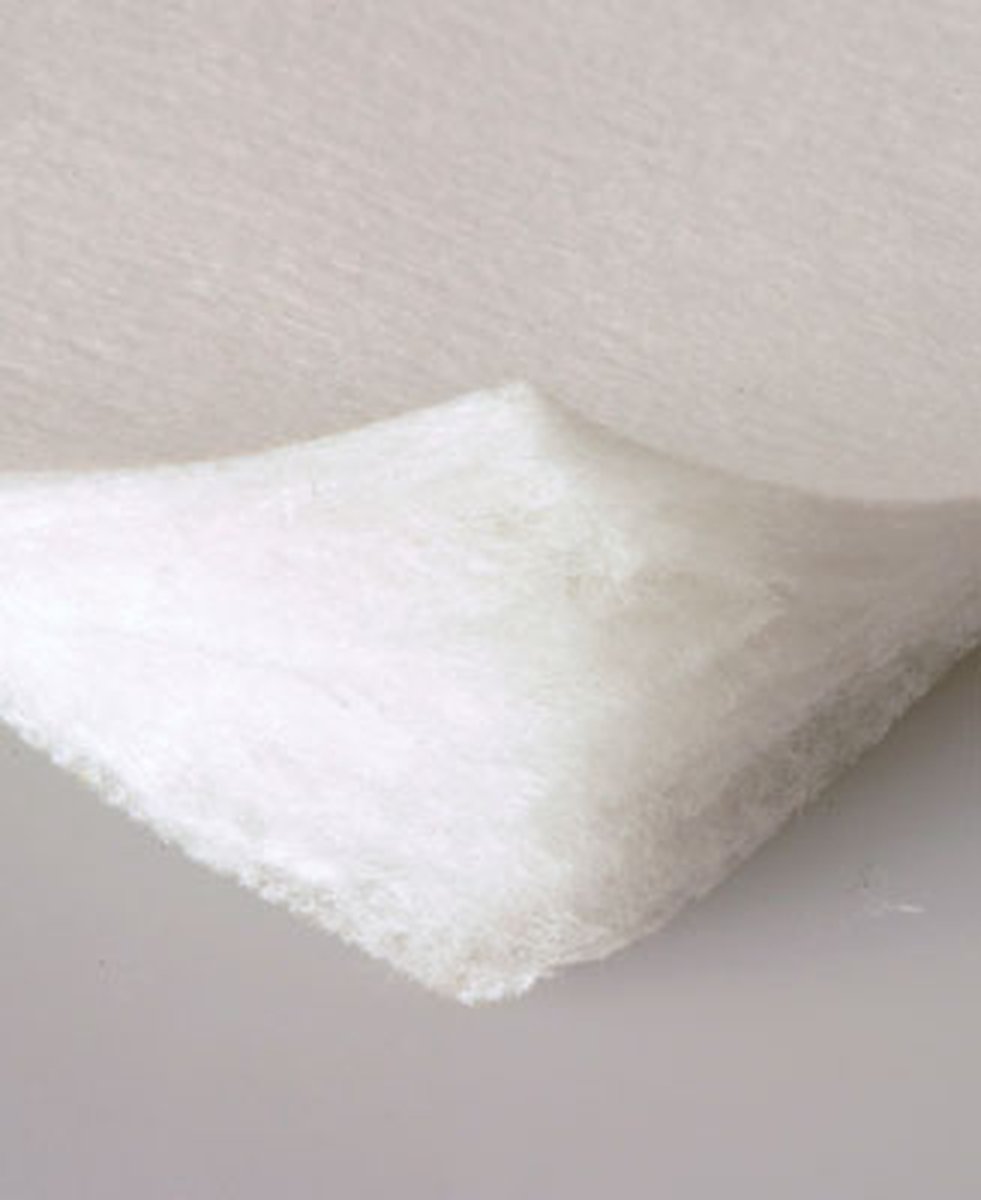 Cutilin Low-adherent Dressing 10cm x 10cm Sterile. Box of 100